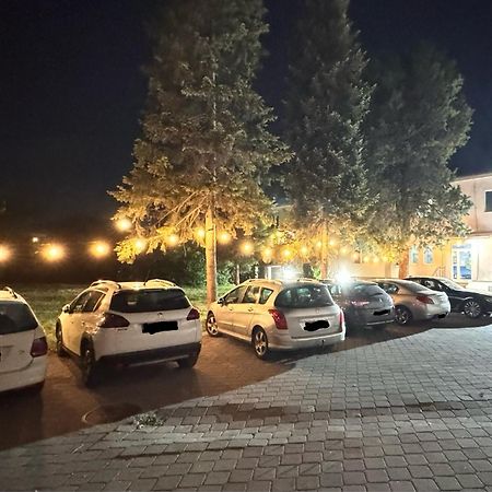 Hotel Istanbul スコピエ エクステリア 写真
