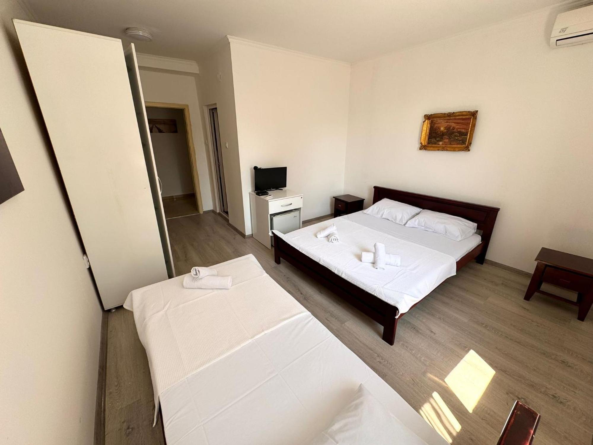 Hotel Istanbul スコピエ エクステリア 写真