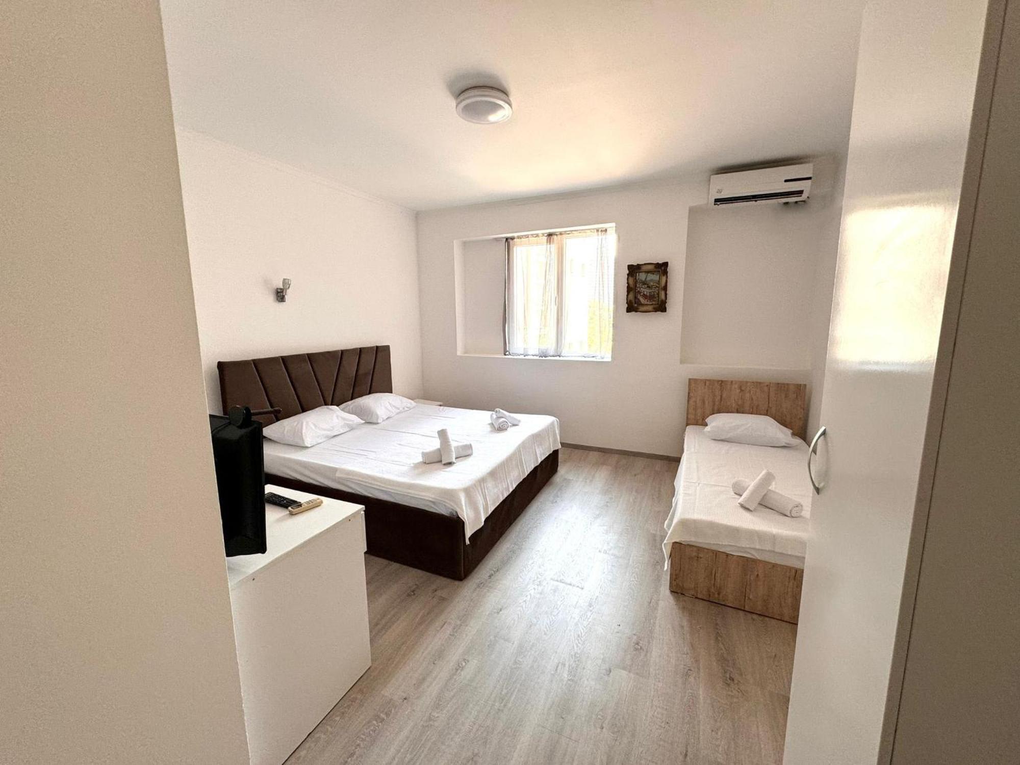 Hotel Istanbul スコピエ エクステリア 写真